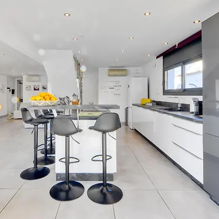 Holiday Norfeu 10 Holiday home Empuriabrava